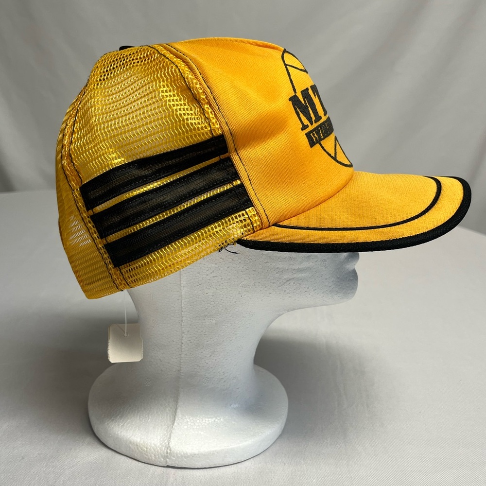 Vintage MTXE Wichita State Shockers Snapback Hat - Picture 2 of 8